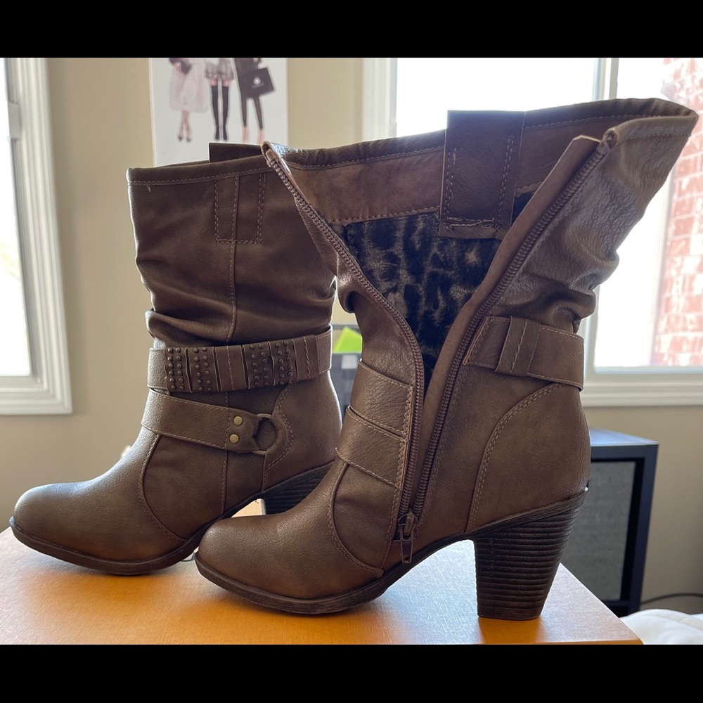 Brand new Italiana boots